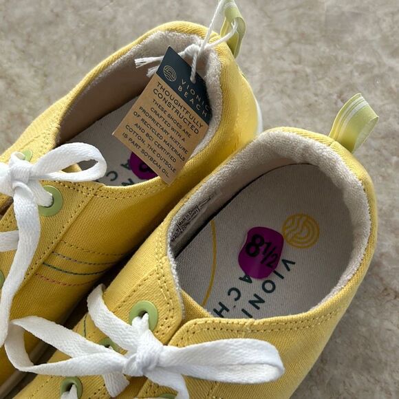 VIONIC BEACH  Yellow Sneakers Size 8.5 - Picture 3 of 8
